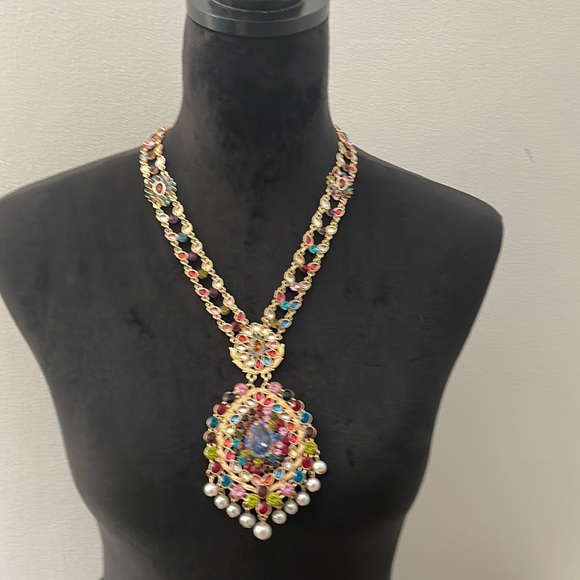 Large Gold Pendant Necklace - Picture 2 of 12